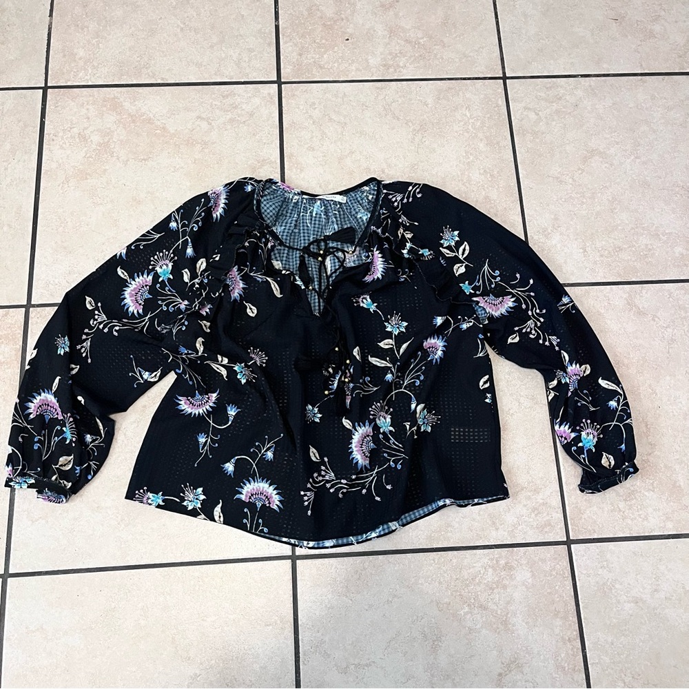 Rebecca Minkoff Floral Blouse Front tie Sz XS Flowy Ruffles